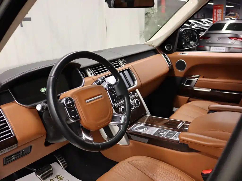 Land Rover Range Rover 2015 2015 5.0 SC V8 AB Prestigious Genesis Extended Edition