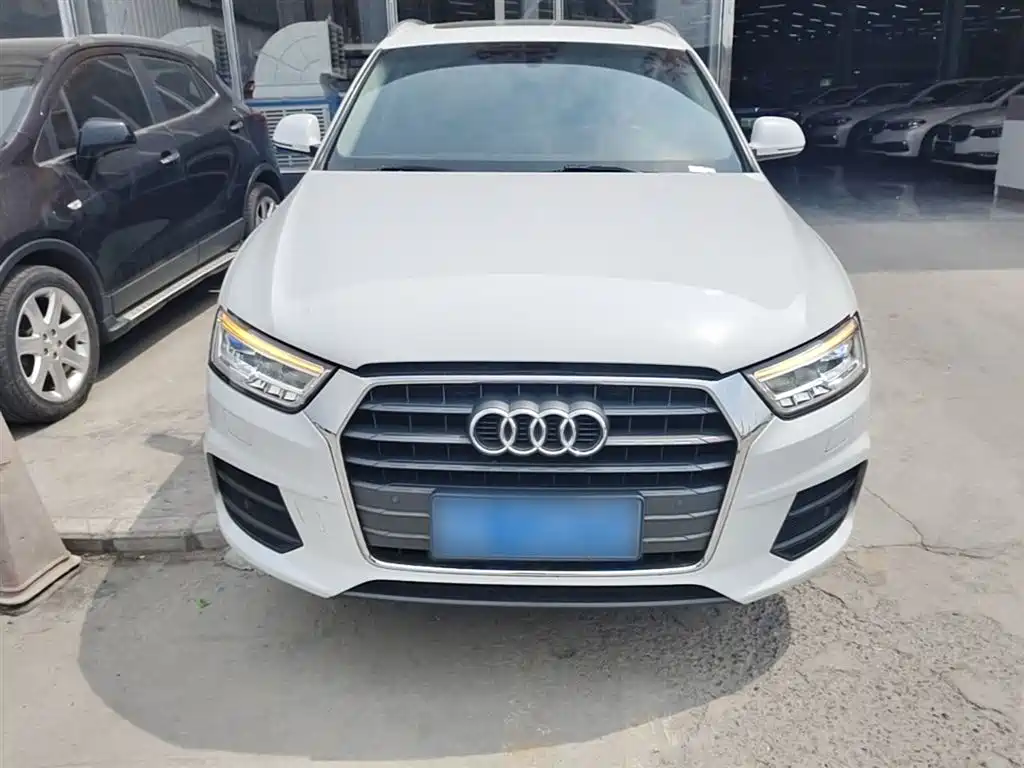 Audi Q3 2018 30th Anniversary Edition 35 TFSI Fashion фото 3
