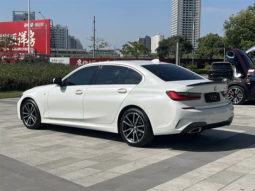 BMW 3 Series 2021 325Li M Sport Package фото 6