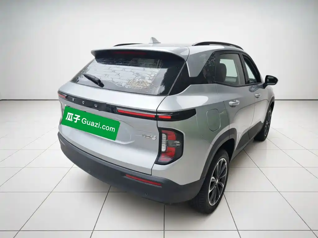 Baojun RS-3 2021 2020 1.5L CVT Smart Elite