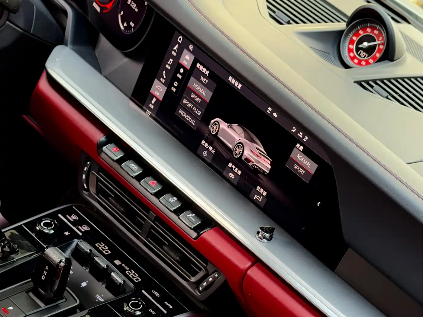 Photo 22 - Porsche 911
