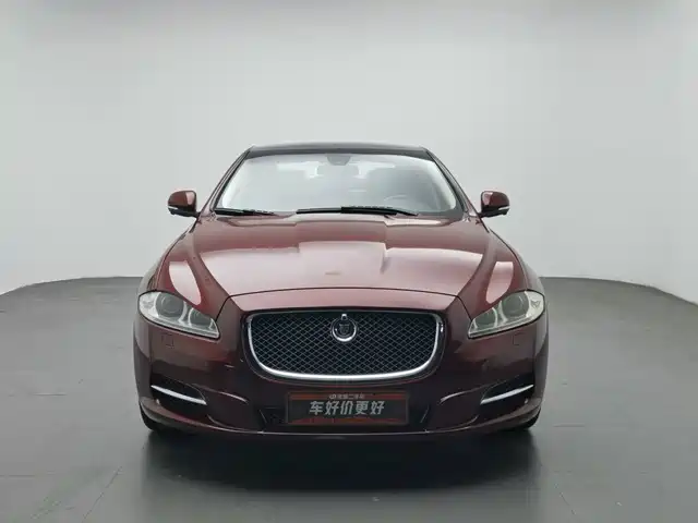 Jaguar XJ 2012 XJL 3.0 Panorama Business — фото 3