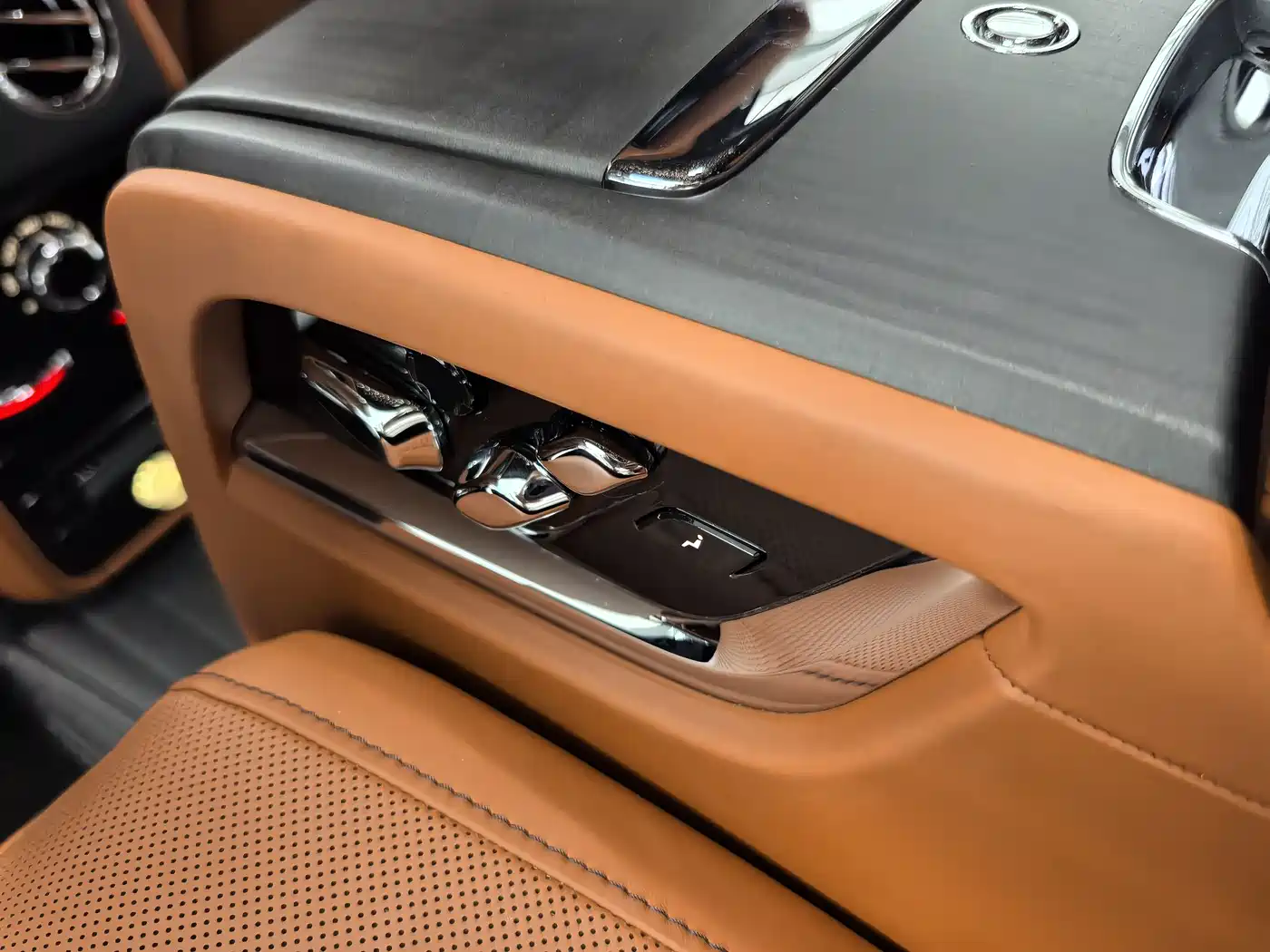 Rolls-Royce Cullinan 2022 2018 4-Seater Version