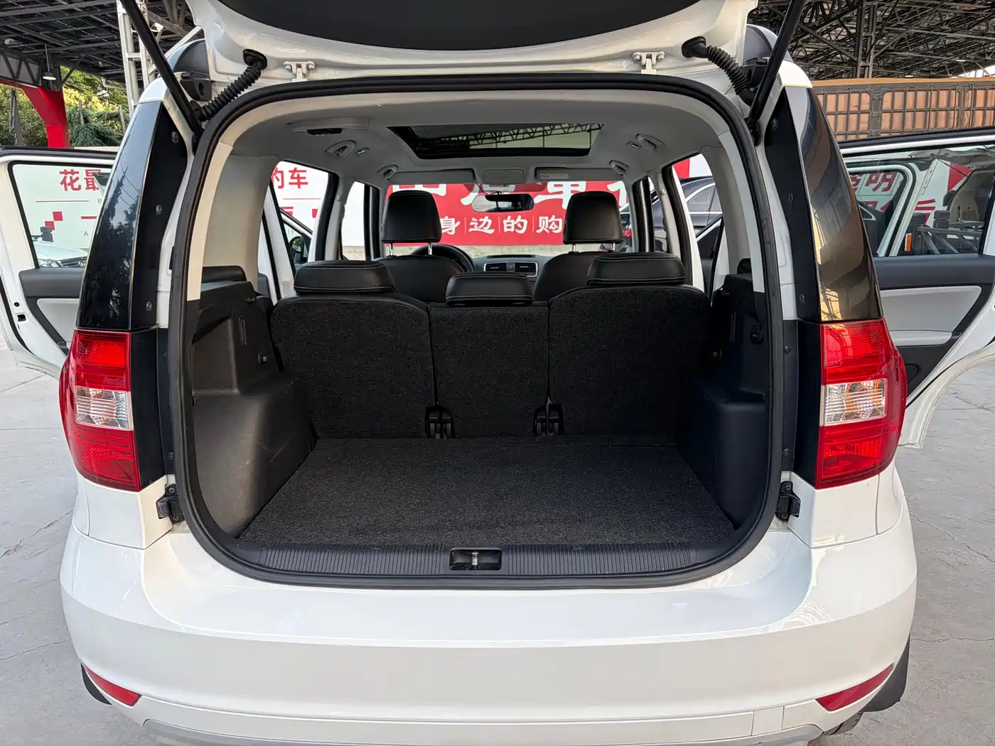 Škoda Yeti 2016 1.4TSI DSG Forward Edition фото 14