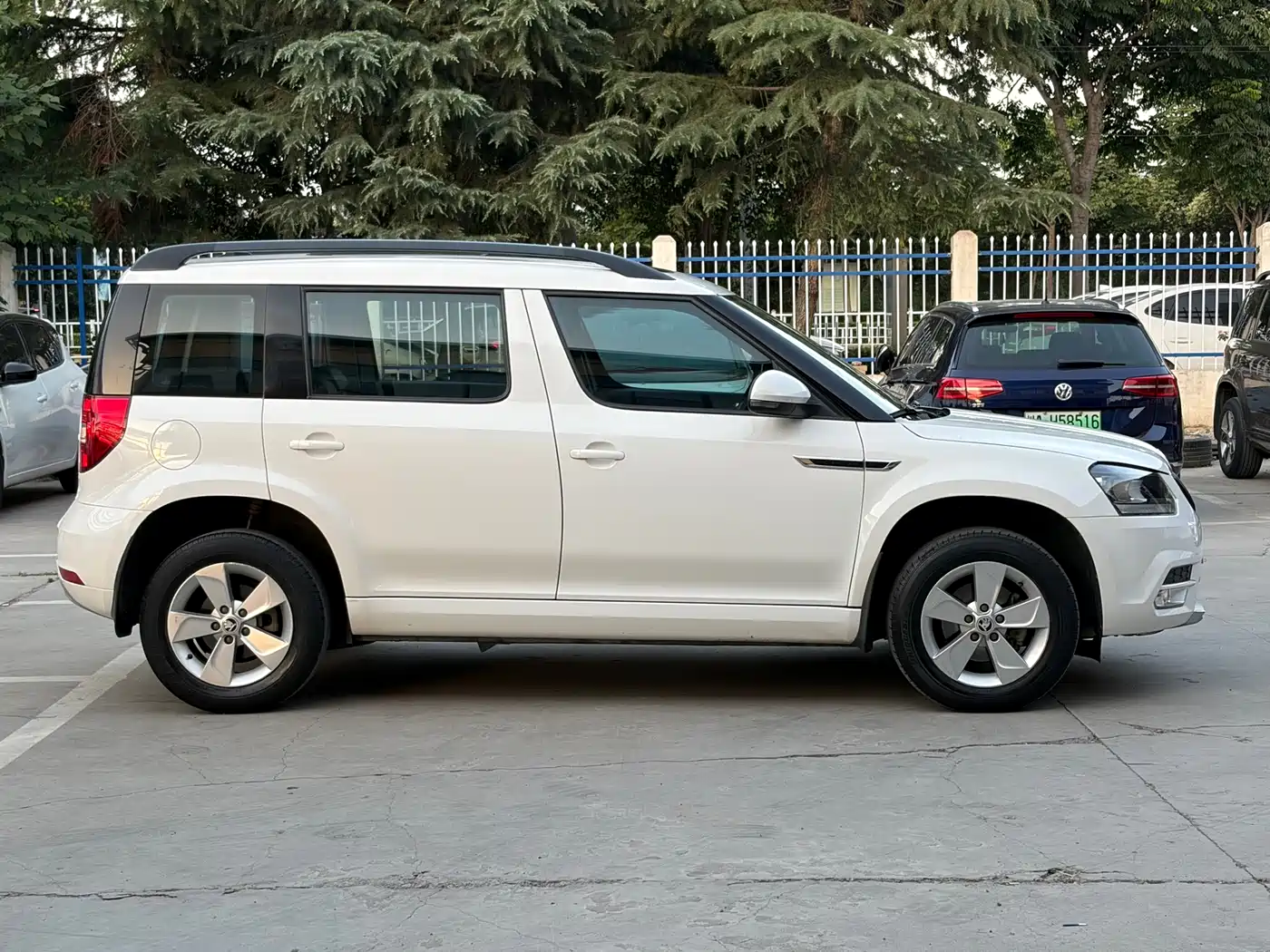 Škoda Yeti 2016 1.4TSI DSG Forward Edition фото 17
