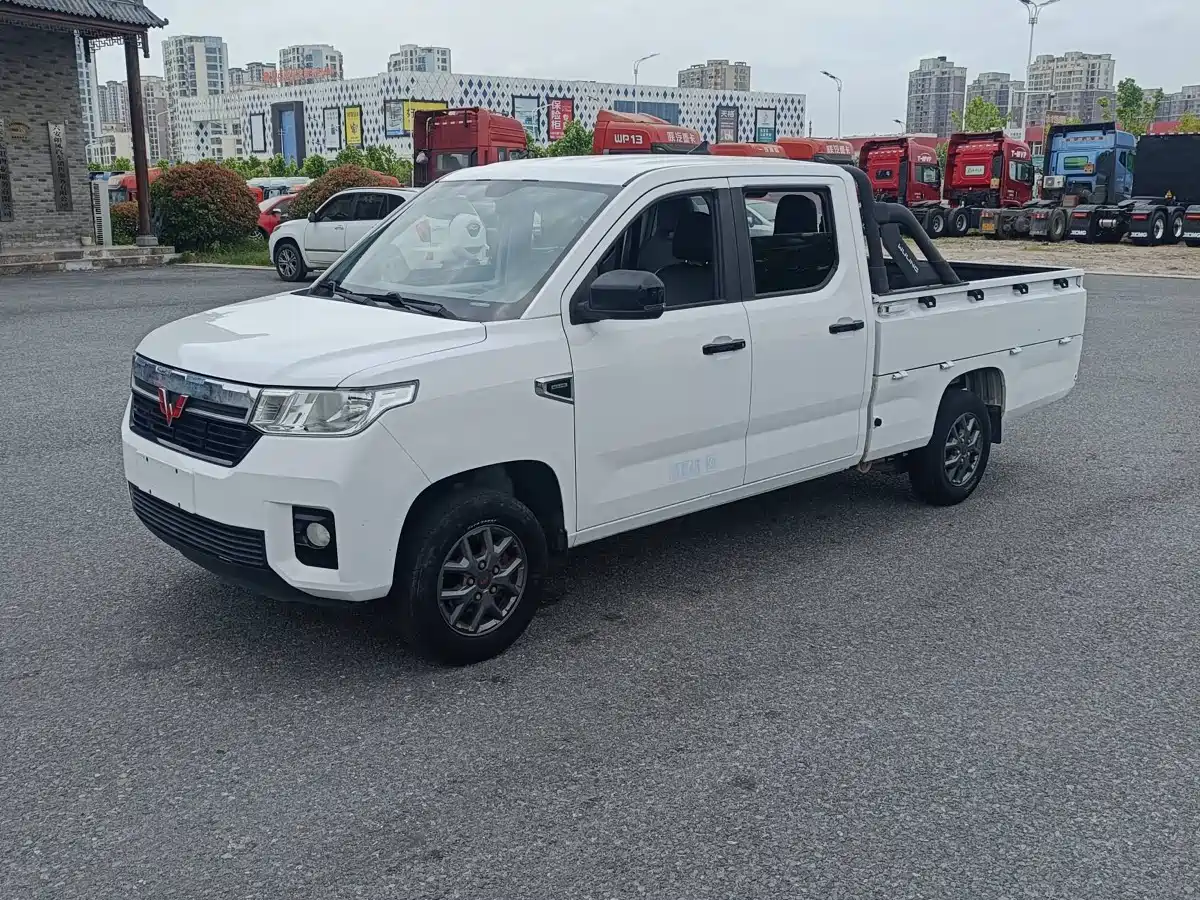 Wuling Motors Wuling Journey 2021 1.5L Pioneer LAR