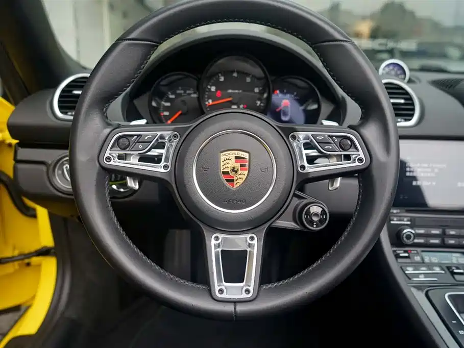 Porsche 718 2022 Boxster T 2.0T фото 17