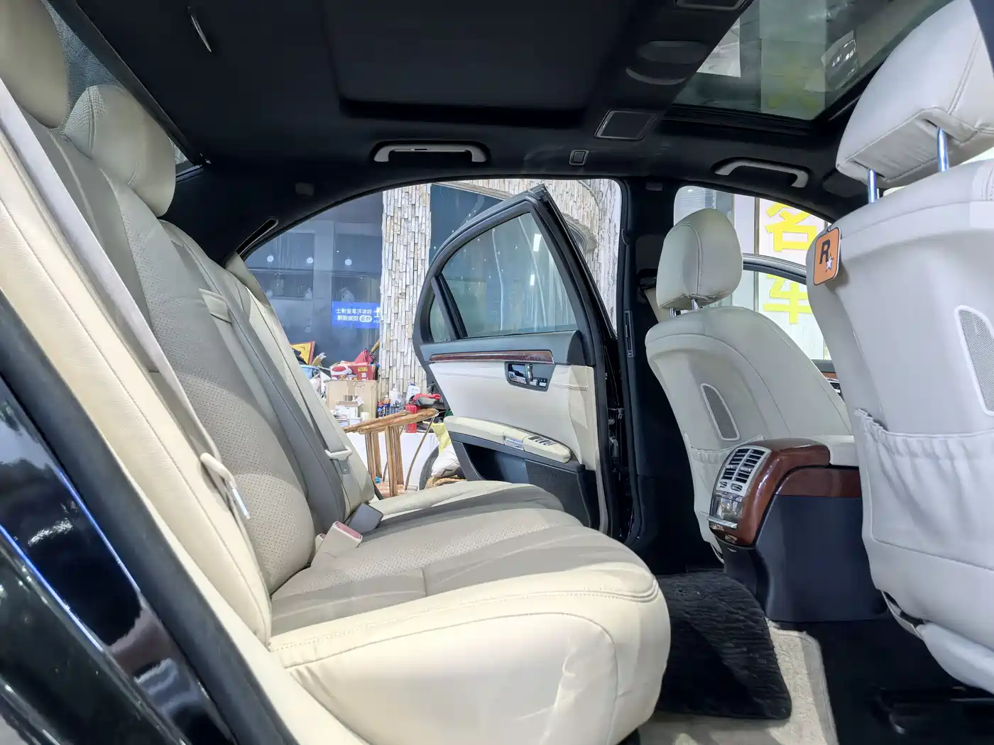 Mercedes-Benz S-Class фото 22