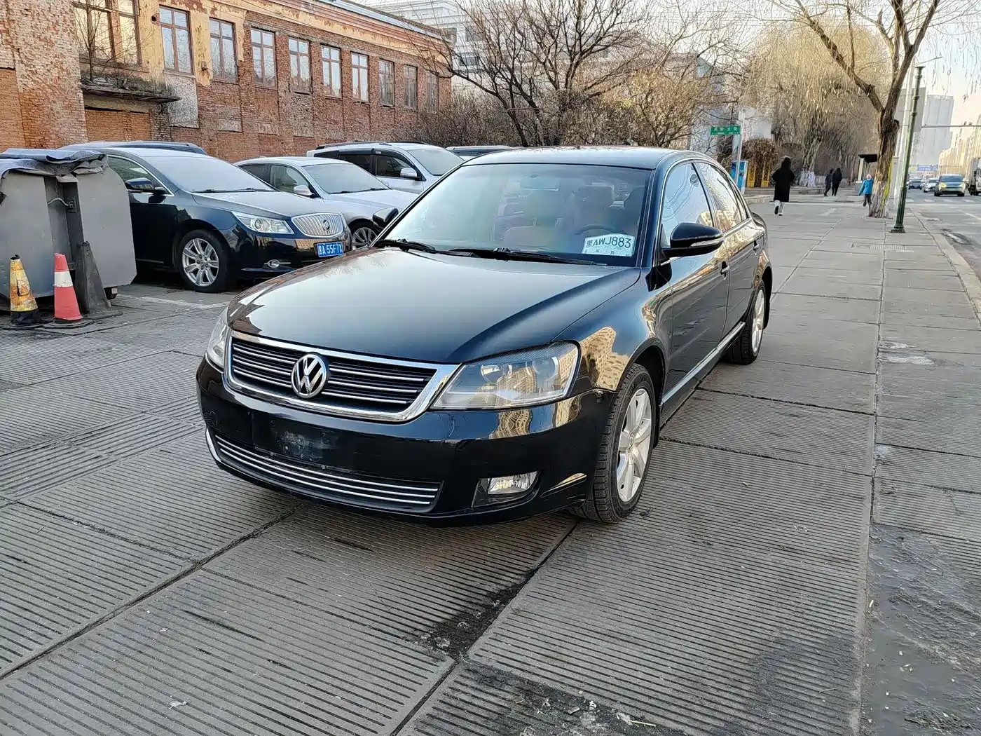 Volkswagen Passat Lingyu 2009 2.0L MFI Automatic Premium