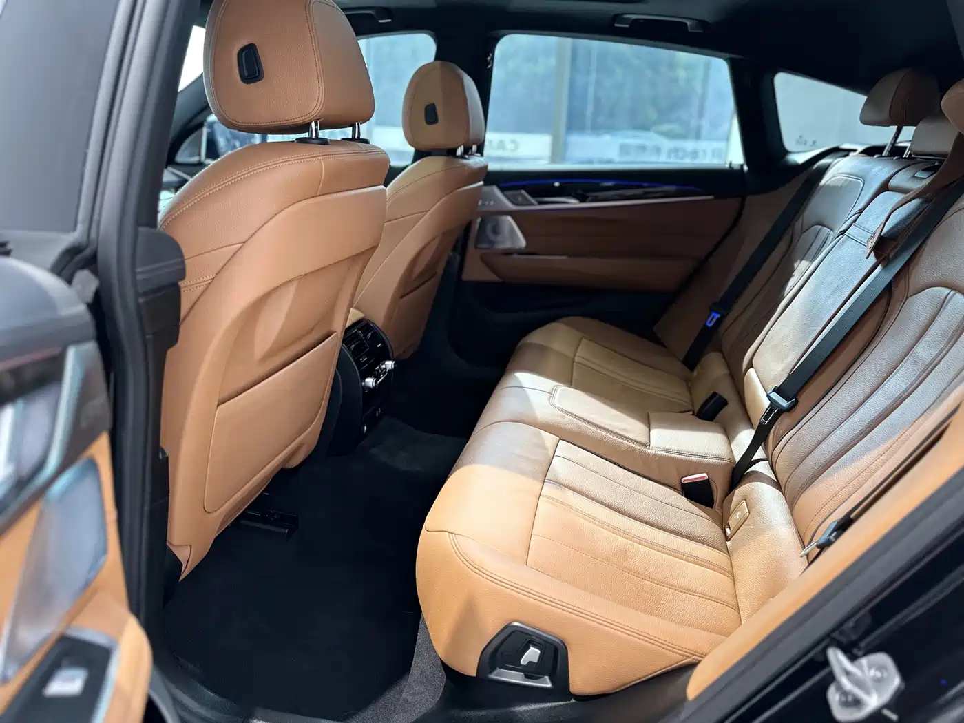 BMW 6 Series GT 2024 630i M Sport Ultimate Package фото 17