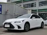 Photo 1 - Lexus ES