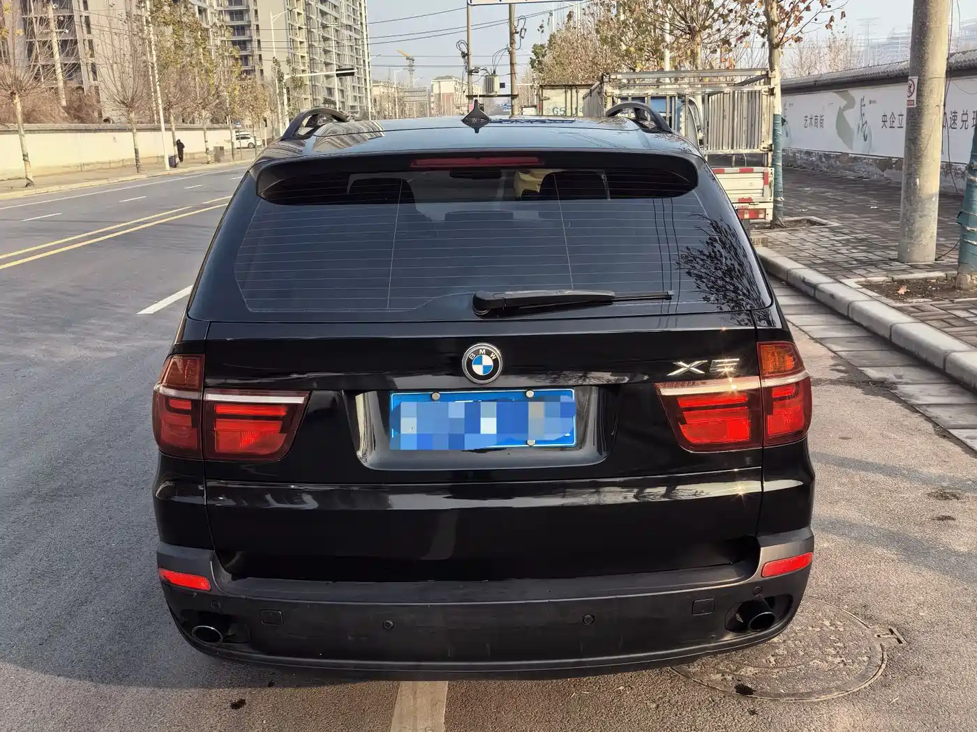 BMW X5 (Import) 2010 xDrive30i Luxury 10th Anniversary Edition фото 9