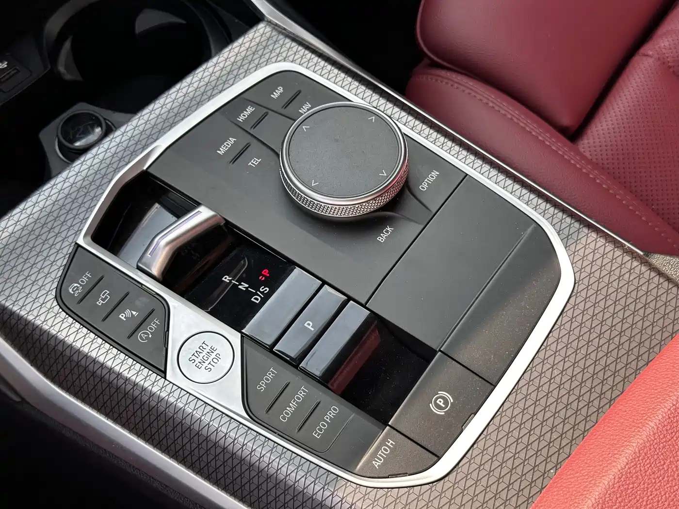 BMW 3 Series 2024 325Li M Sport Shadowline Package фото 5