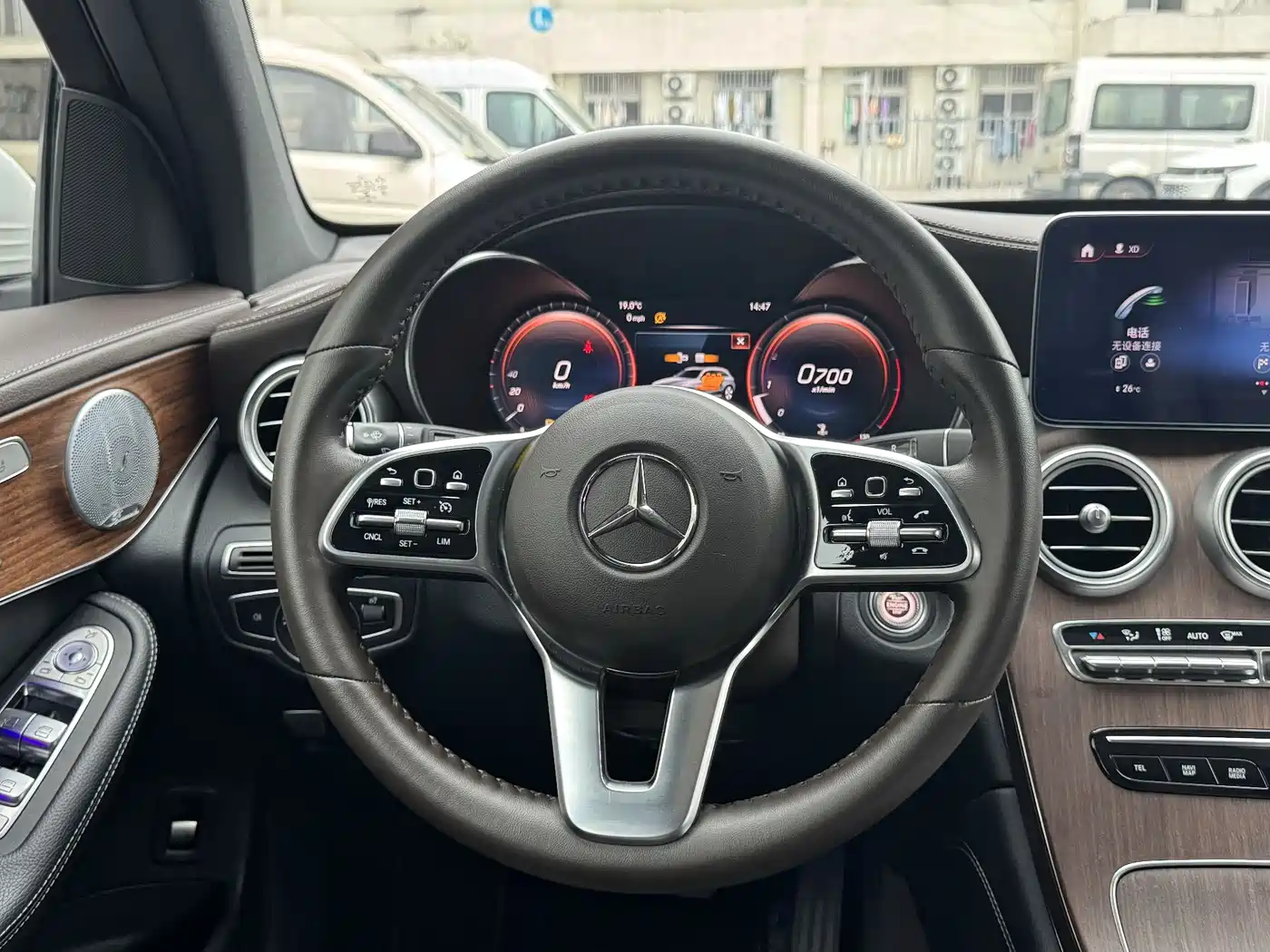 Mercedes-Benz GLC 2021 GLC 300 L 4MATIC Sporty фото 14