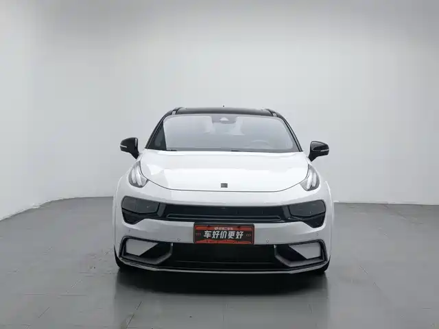 Lynk & Co 02 Hatchback 2022 2.0TD Pro — фото 3