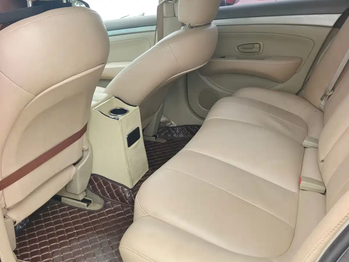 Nissan Sylphy 2013 2012 Classic 1.6XE Automatic Comfort Edition
