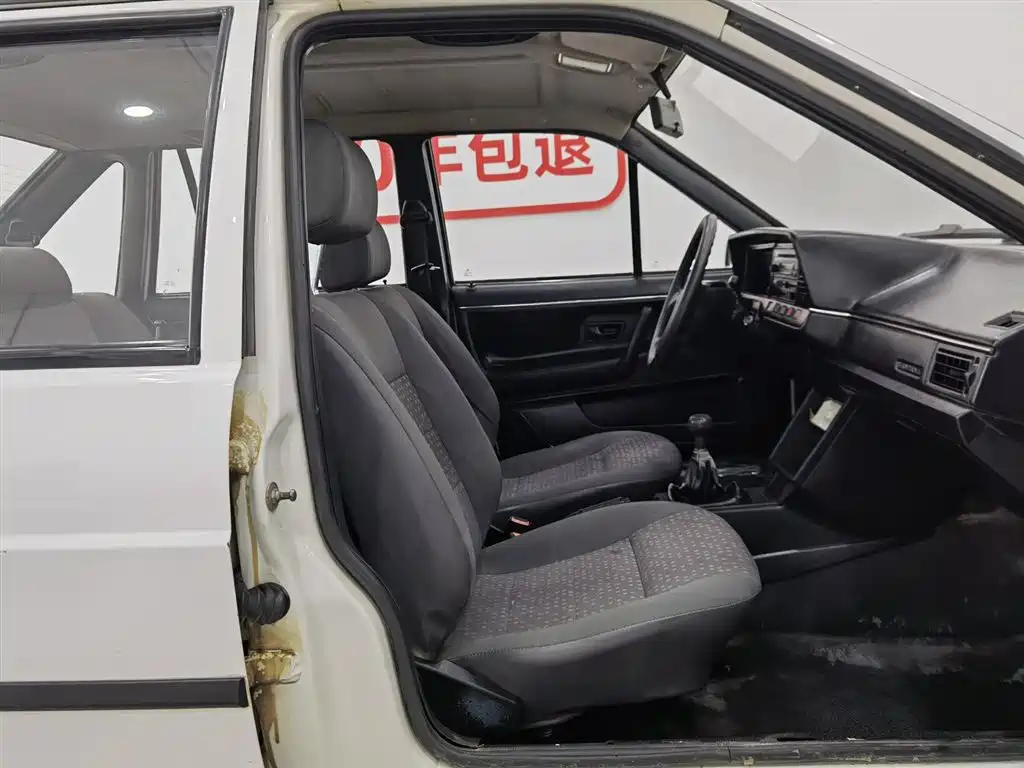 Volkswagen Santana Classic 2007 Model 1.8L Scenic Edition фото 23
