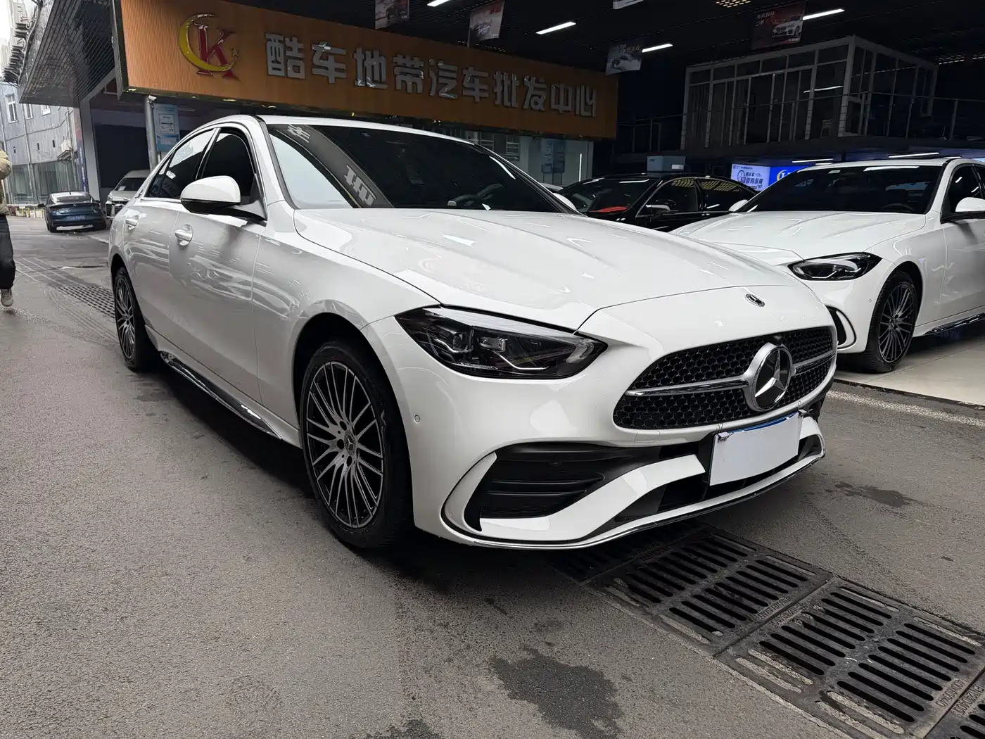 Mercedes-Benz C-Class 2024 Facelift C 200 L Sport фото 3