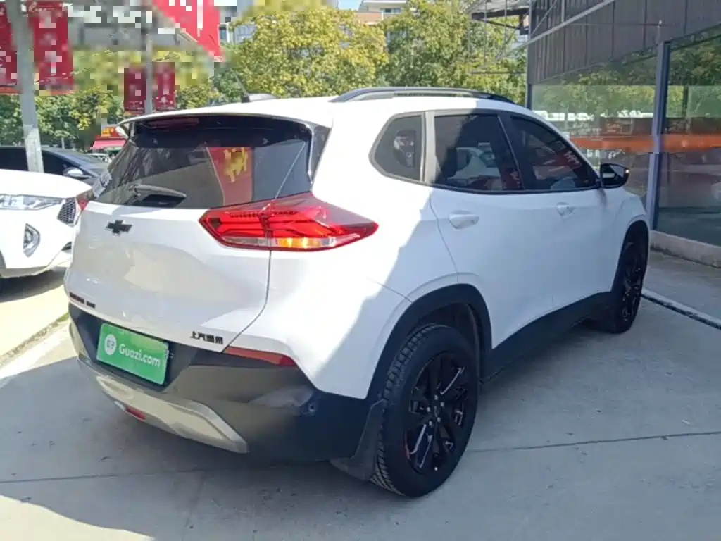Chevrolet Trax 2020 2019 Redline 335T CVT Extreme Edition (China VI)