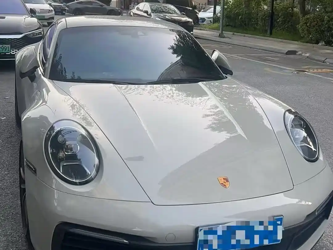 Porsche 911 2023 Carrera 3.0T