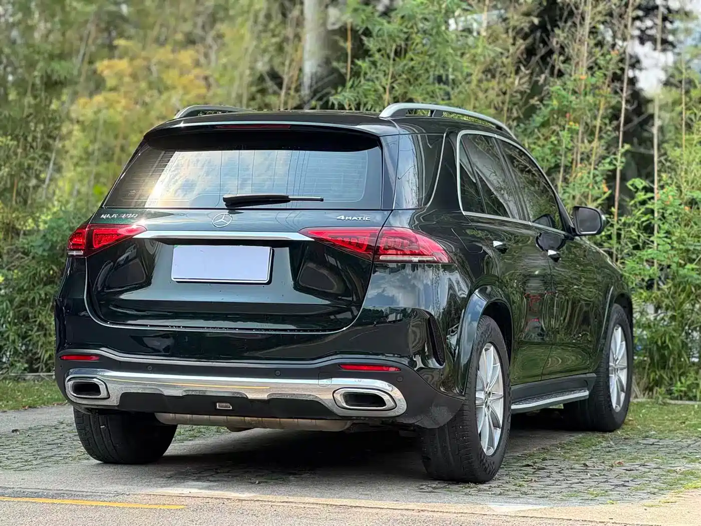 Mercedes-Benz GLE 2020 Facelift GLE 350 4MATIC Fashion Special Edition фото 4