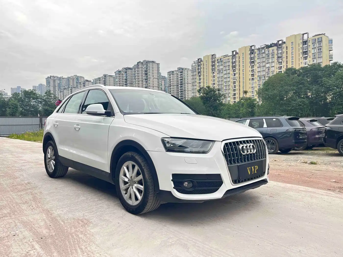 Audi Q3 2015 30 TFSI Progressive