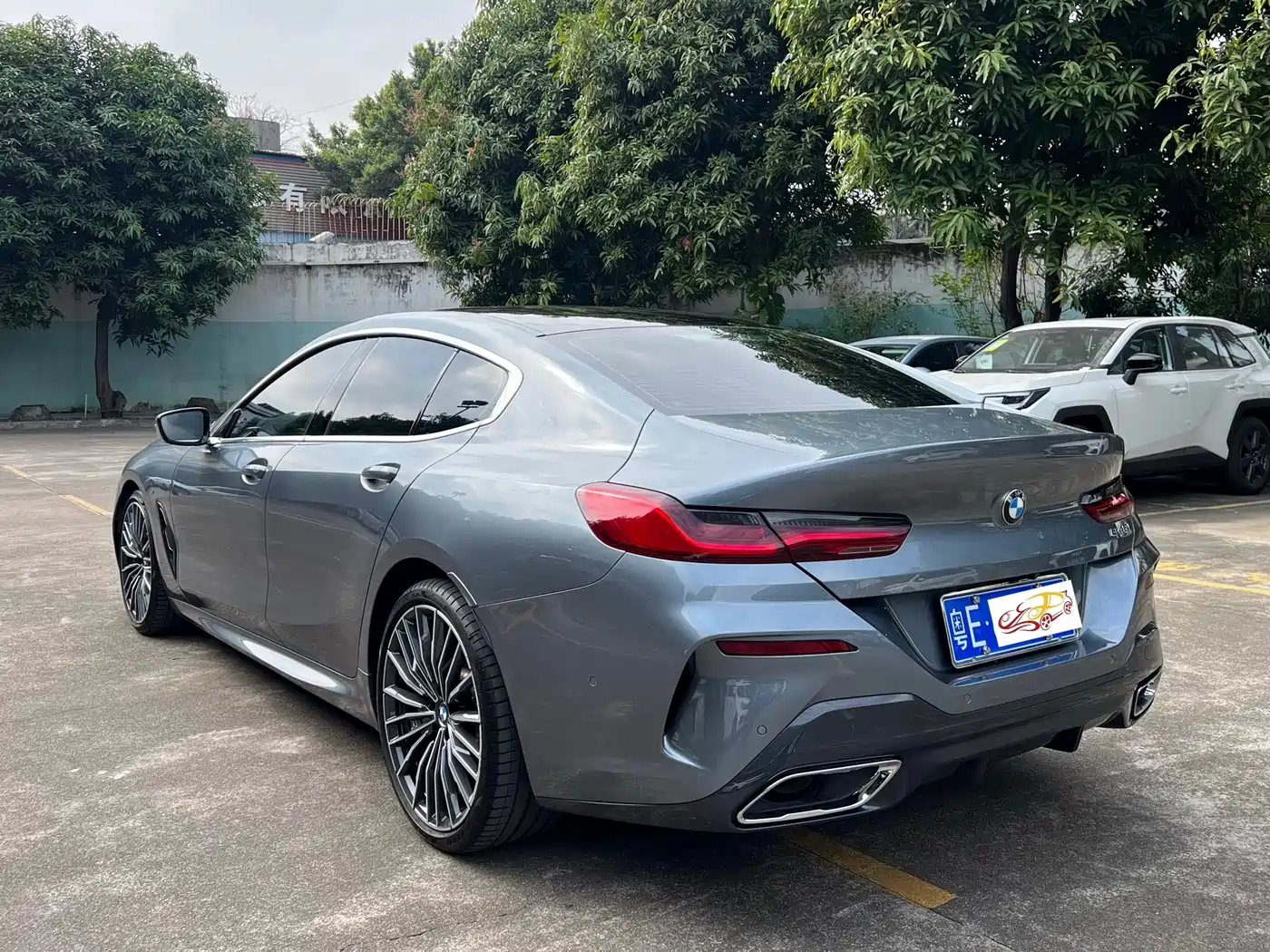 BMW 8 Series 2021 840i 4-door Coupe M Sport Package фото 9