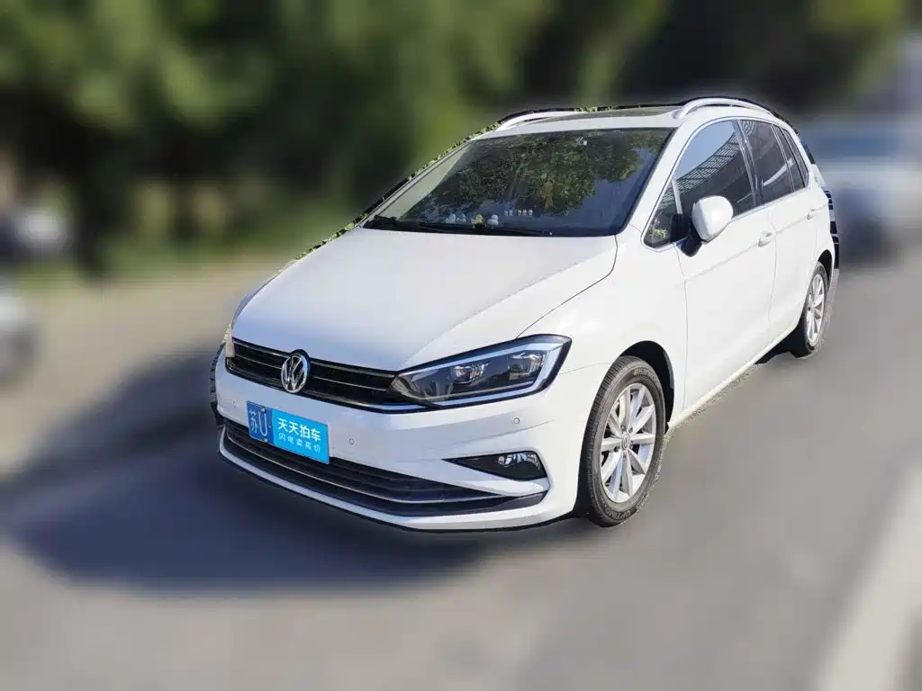 Volkswagen Golf Sportsvan 2019 — пригон из Китая