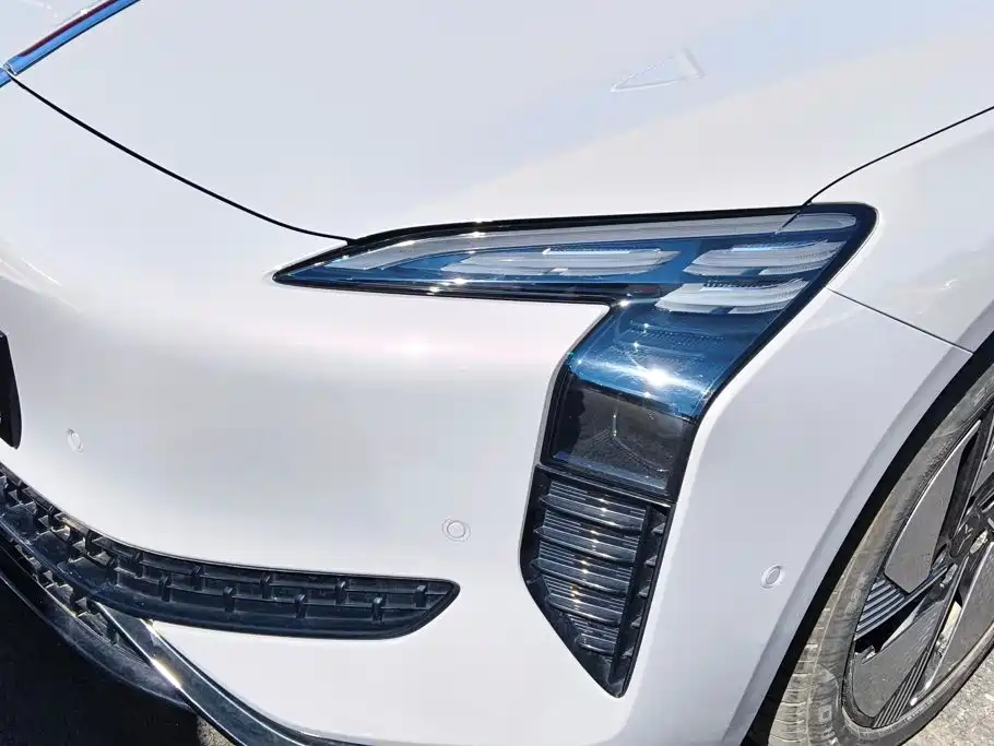 Hongqi EH7 2025 2025 640 AWD Smart Selection Edition