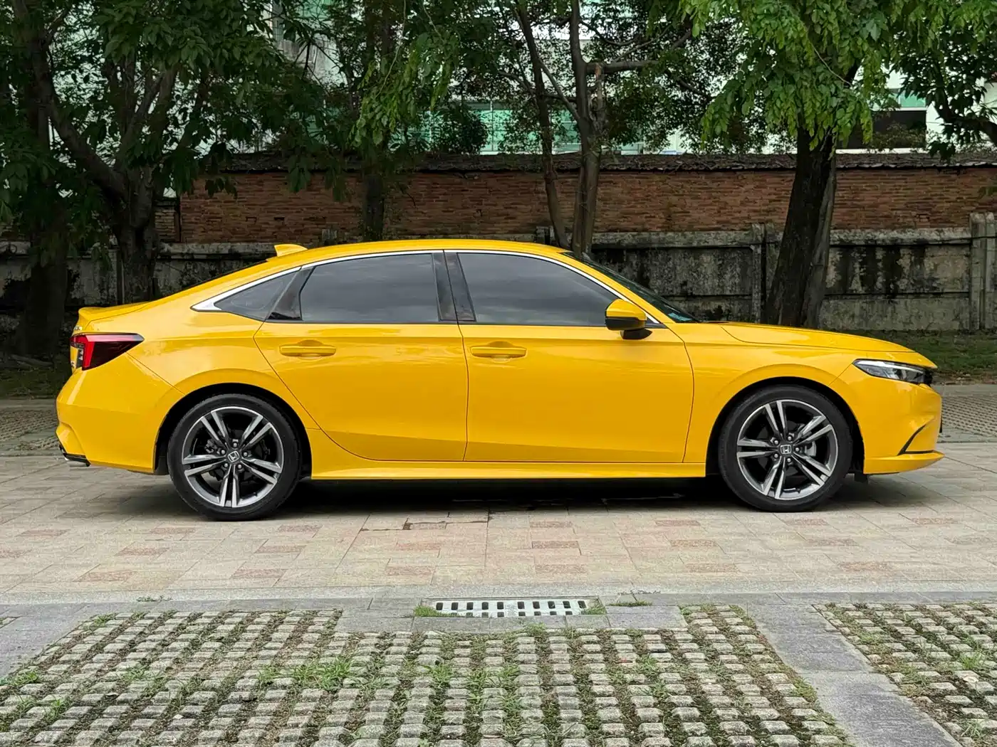 Honda Integra 2022 2022 240TURBO CVT Premium Edition