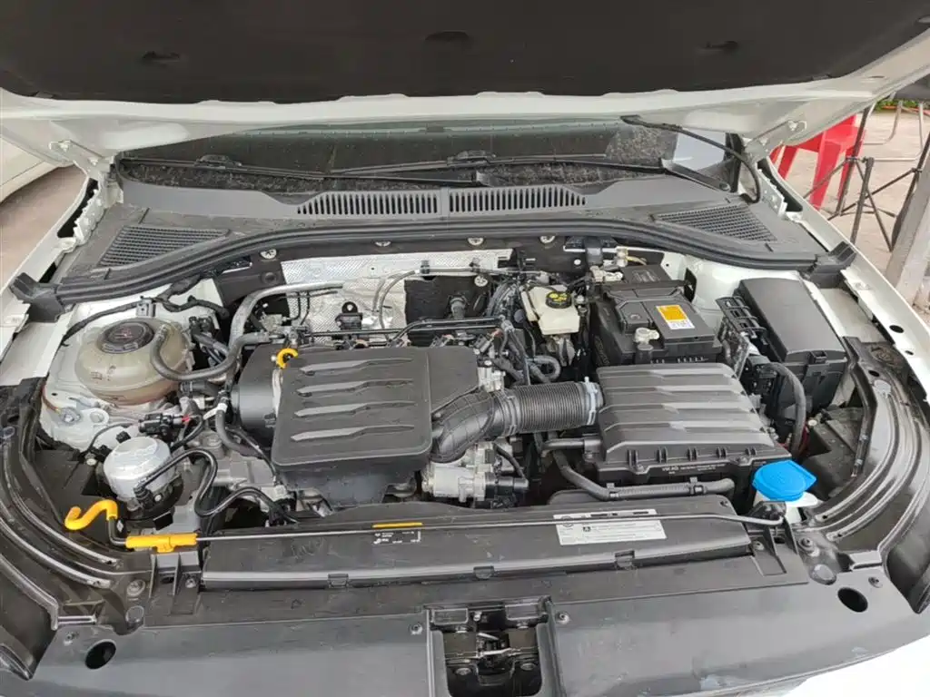 Volkswagen Lavida 2024 Model 1.5L Automatic Delight Edition фото 20