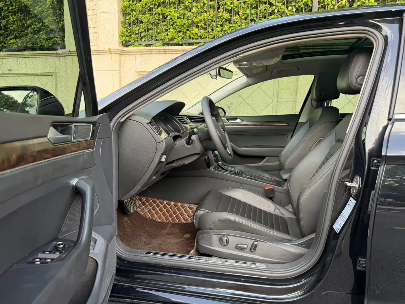 Volkswagen Magotan 2019 330TSI DSG Luxury Class China VI фото 6