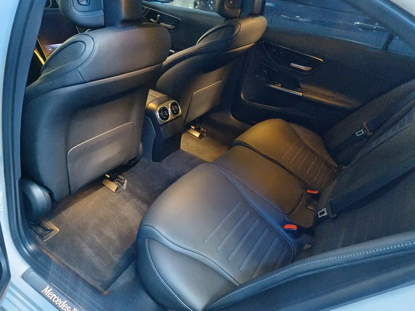 Mercedes-Benz C-Class 2023 C 260 L Sport фото 8