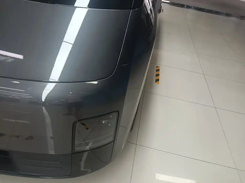 Li Auto MEGA 2024 2024 Ultra
