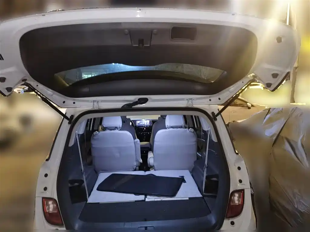 Buick GL6 2021 323T Mild Hybrid Connected Elite фото 10