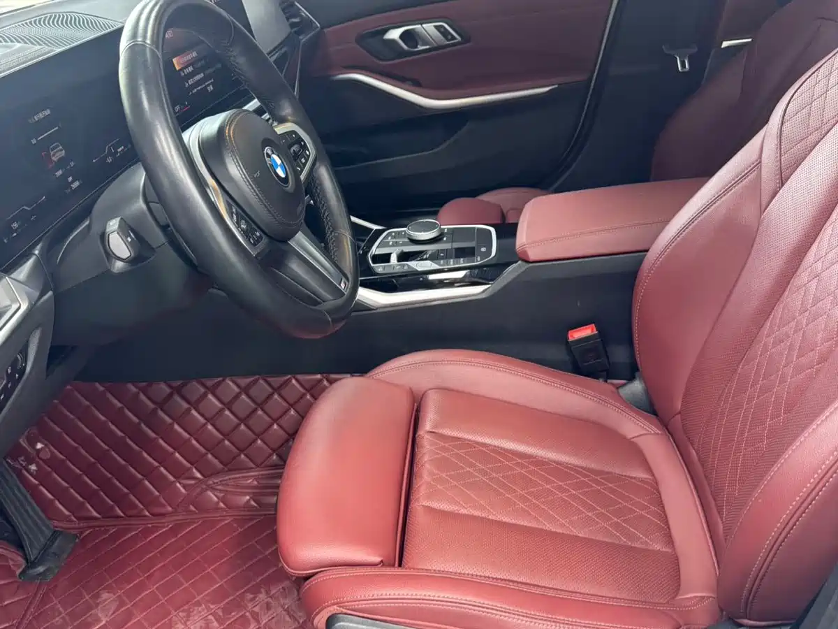BMW 3 Series 2023 320Li M Sport Package фото 16