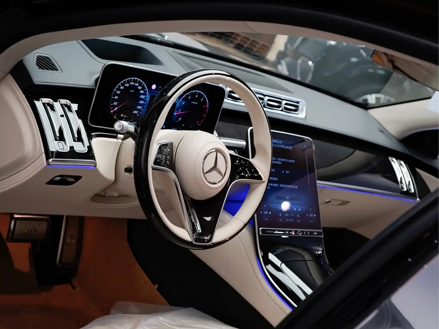 Mercedes-Benz Maybach S-Class 2026 S 480 4MATIC фото 12
