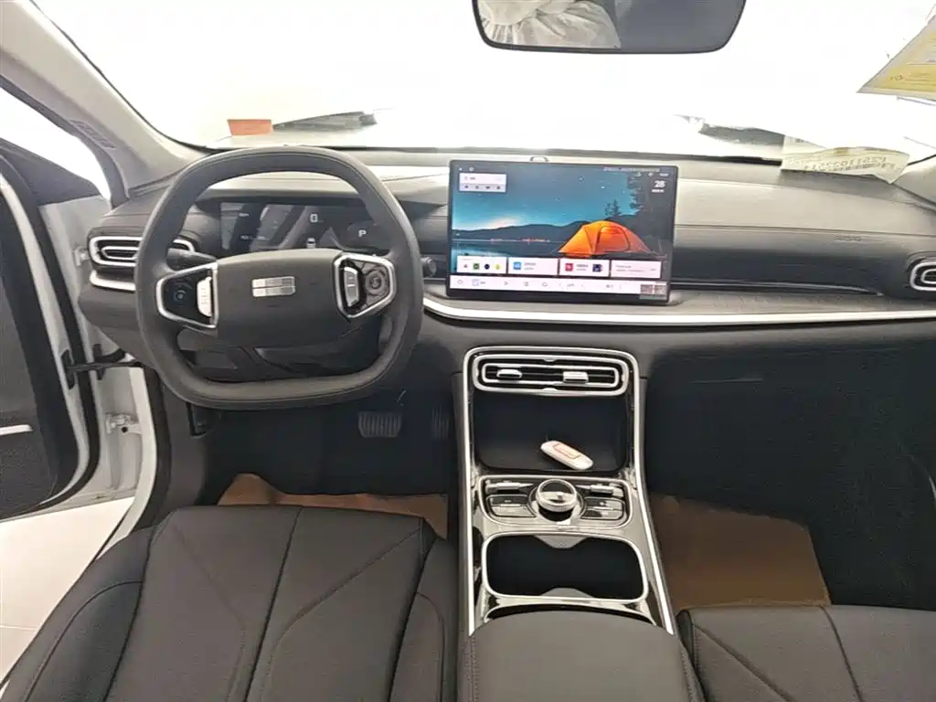 Geely Galaxy Galaxy Stellar 6 2025 60km Voyager Edition фото 10