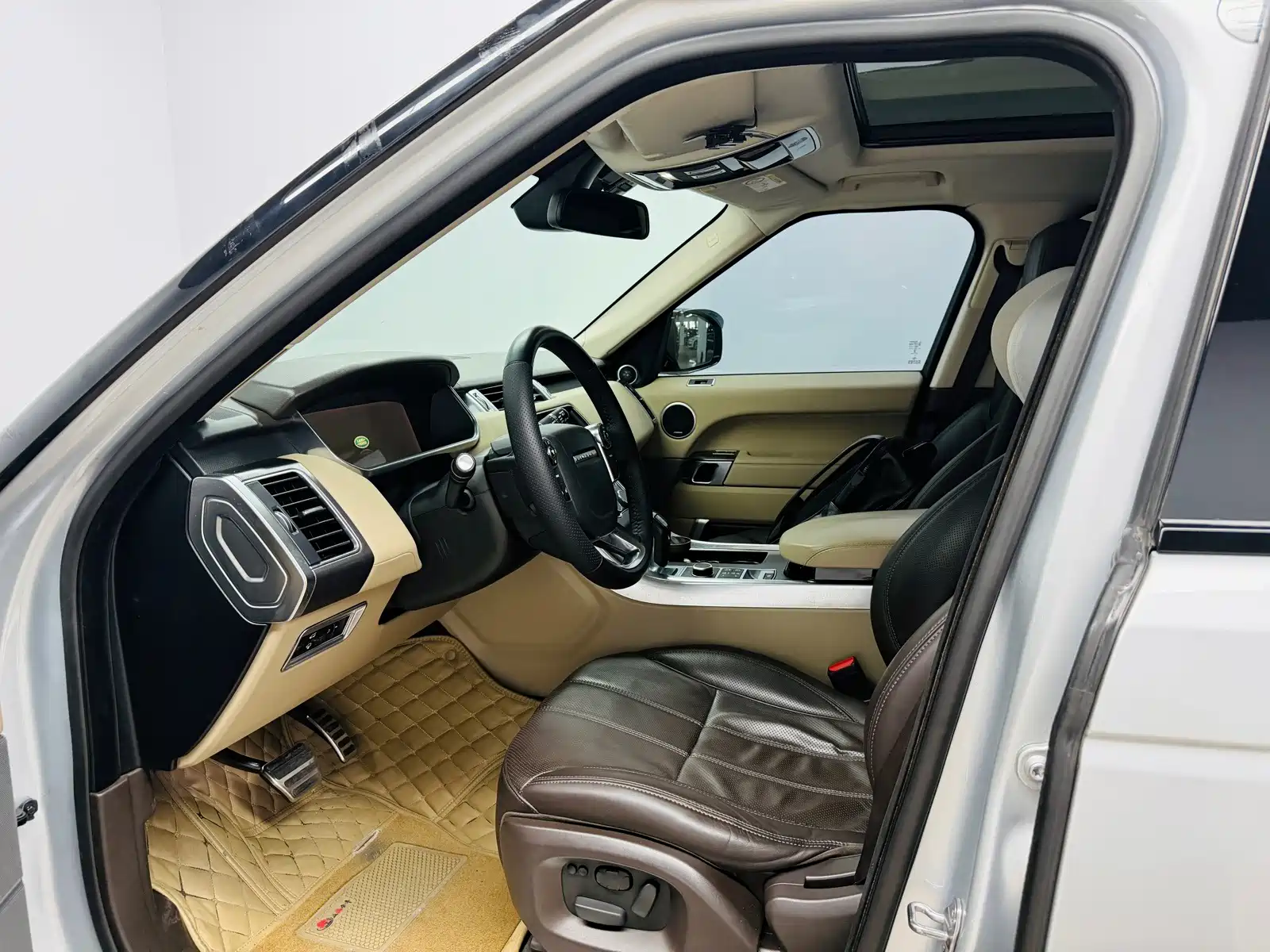 Фото 8 - Land Rover Range Rover Sport