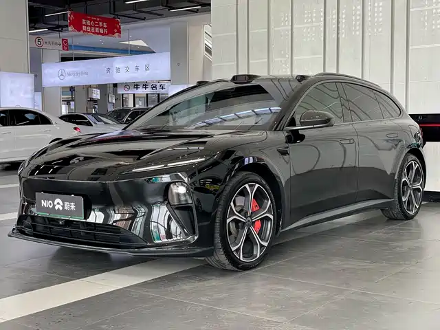 NIO ET5 2023