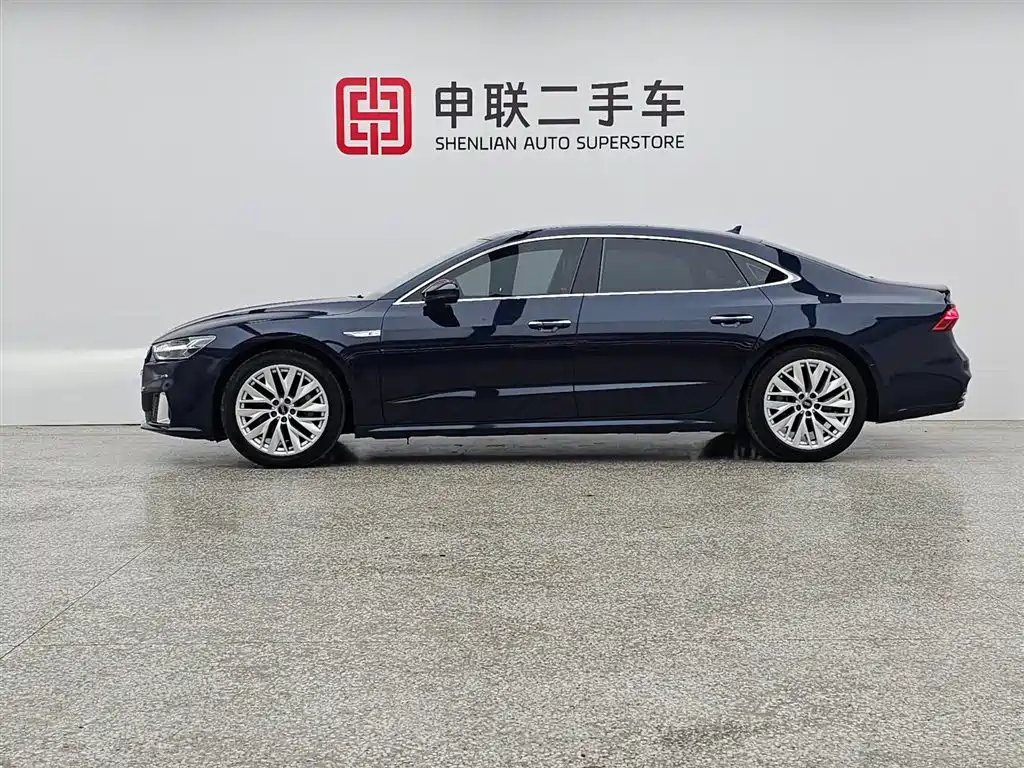 Audi A7L 2022 45 TFSI S-line Dream Builder Crystal Package фото 4
