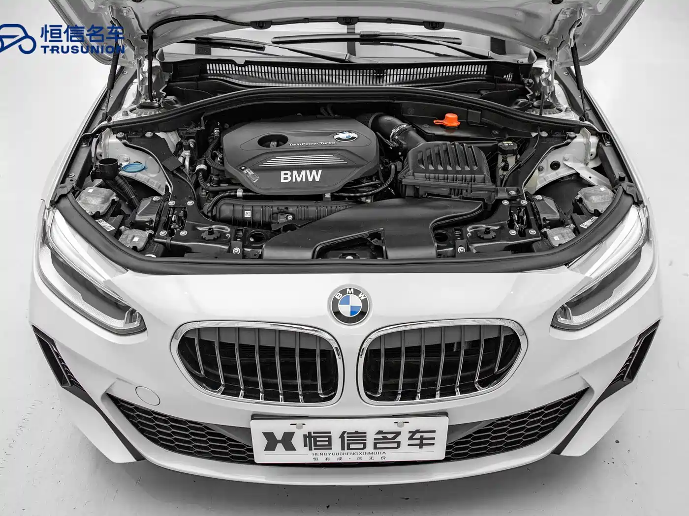 BMW 1 Series 2019 120i Leading M Sport Package фото 20