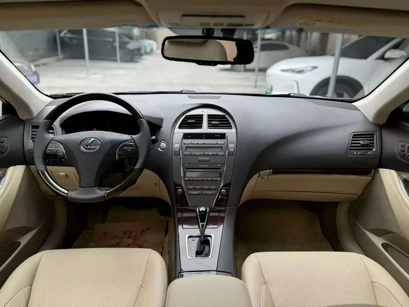 Lexus ES 2010 350 Premium Edition фото 5