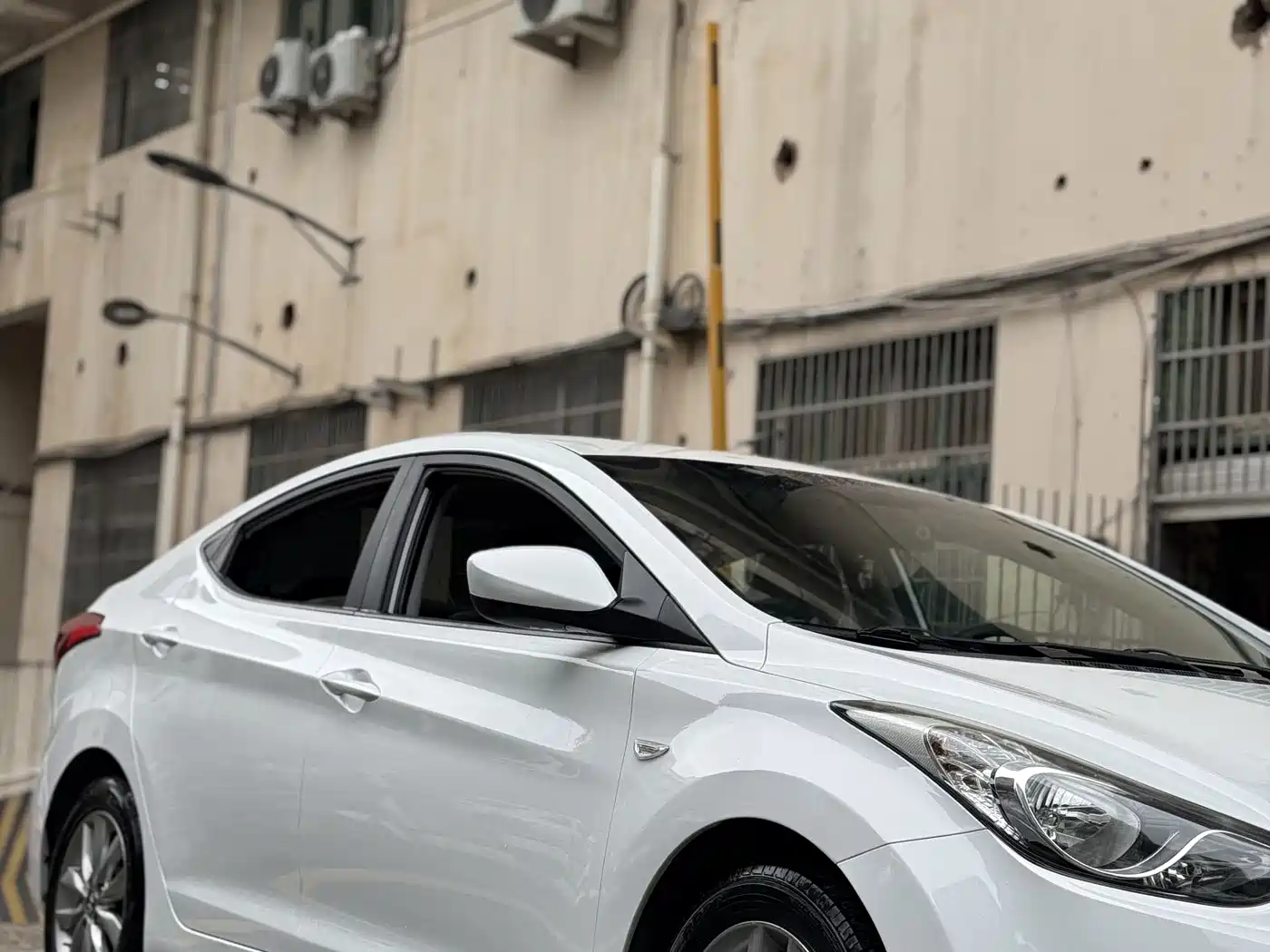 Hyundai Langdong 2015 1.6L Auto Trend фото 6