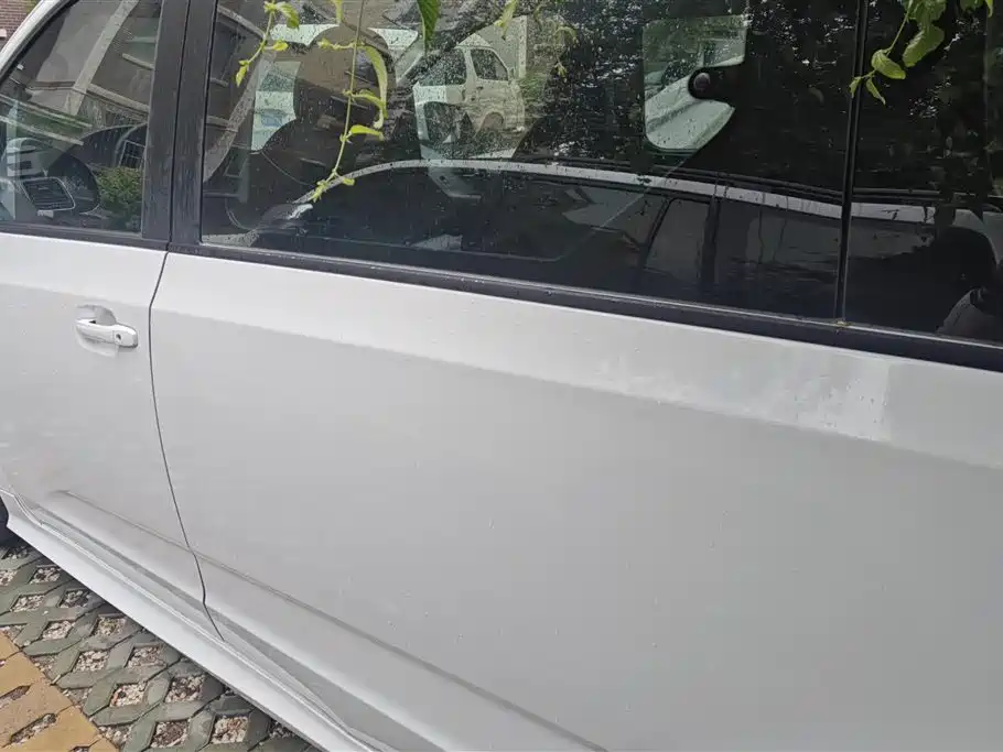 SAIC Maxus Maxus G10 2018 PLUS 1.9T Manual Elite Edition Diesel фото 11