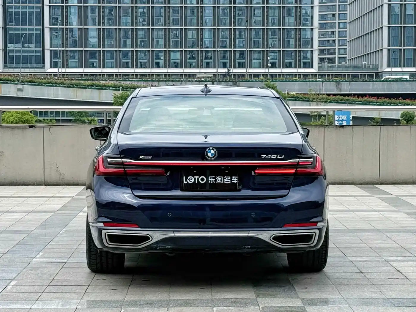 BMW 7 Series 2019 Facelift 740Li xDrive Executive Luxury Package фото 4