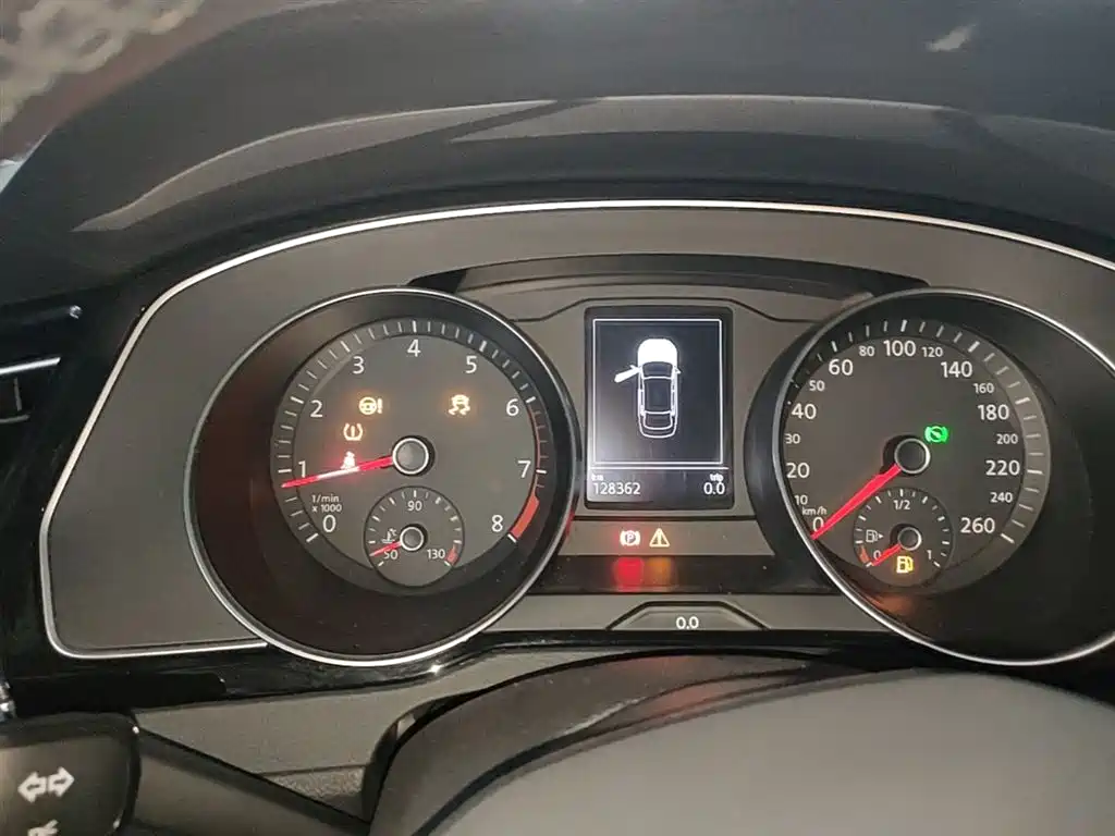 Volkswagen Magotan 2020 330TSI DSG Leading фото 12