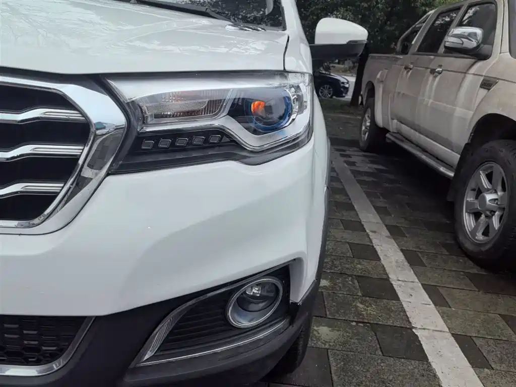 Haval H1 2016 Blue Label 1.5L AMT Luxury фото 24