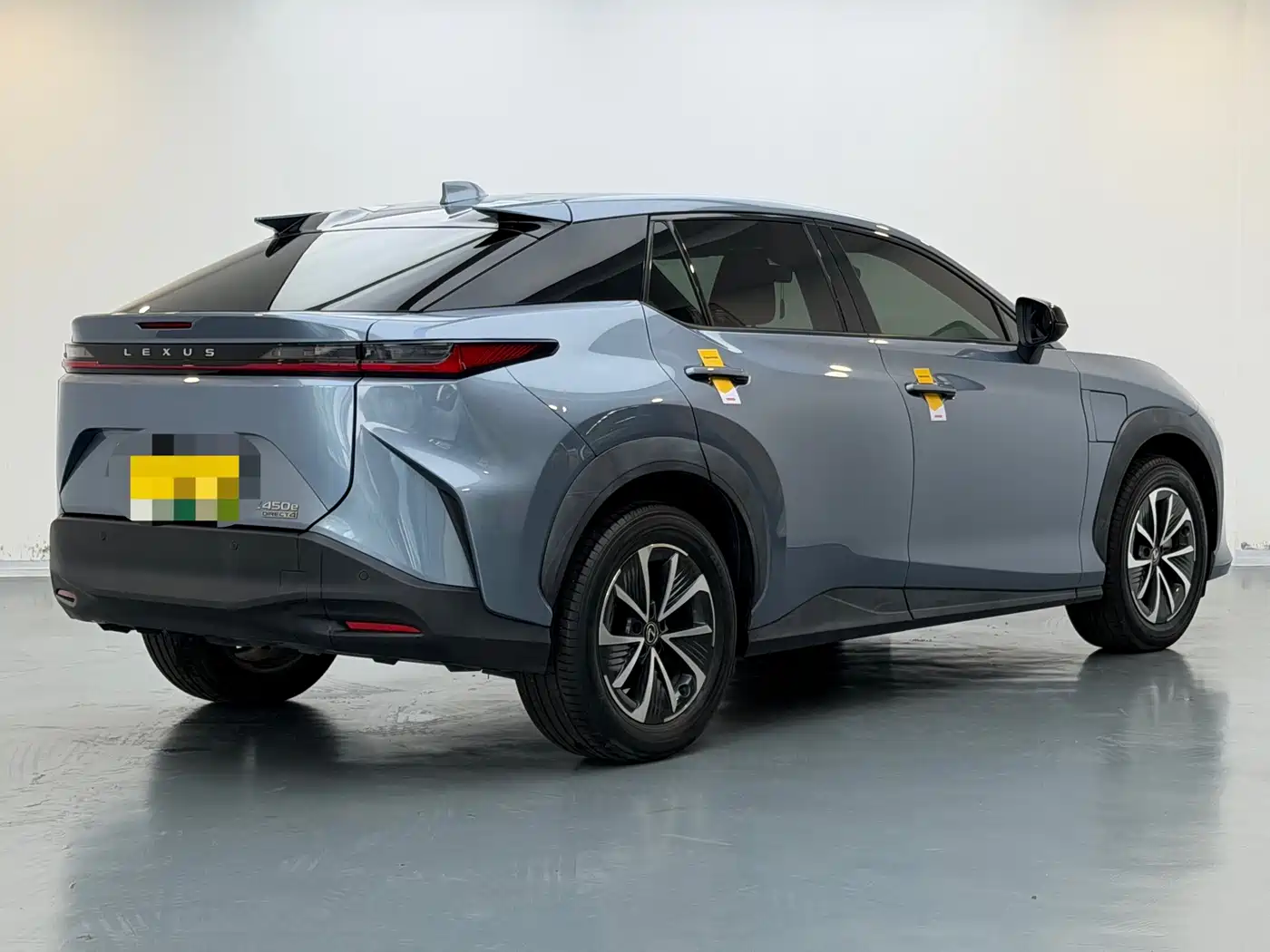 Lexus RZ 2023 2023 450e 4WD Deluxe