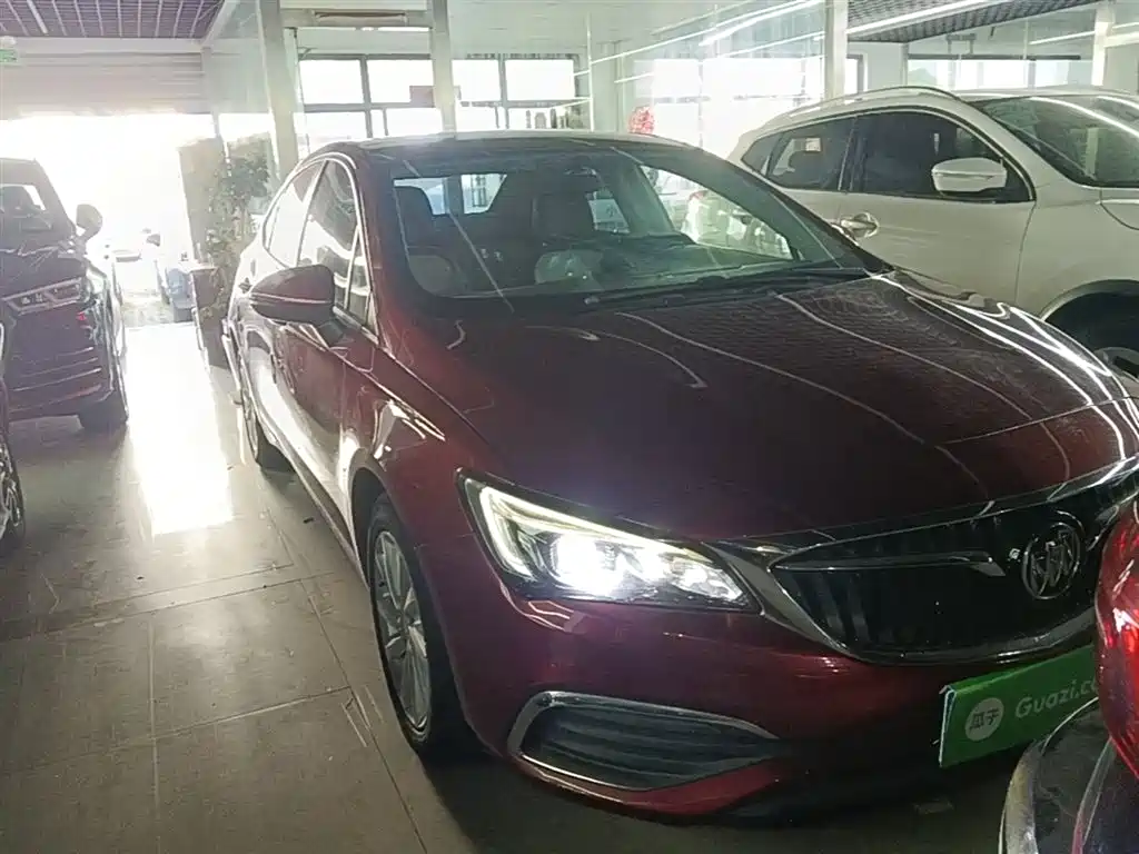 Buick Verano 2019 Sedan 15S Auto Leading фото 3